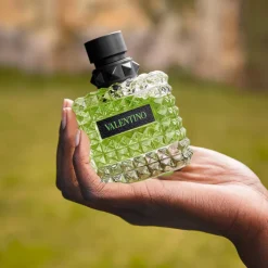 Valentino Eau De Parfum></noscript>Born in Roma Green Stravaganza Donna