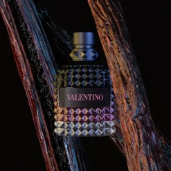 Valentino Eau De Parfum></noscript>Born in Roma Intense Uomo