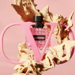 Valentino Eau De Parfum></noscript>Donna Born in Roma Pour Elle