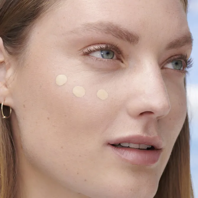 Bourjois Crème Teintée, Bb & Cc Crème>Embellisseur de Teint Healthy Mix