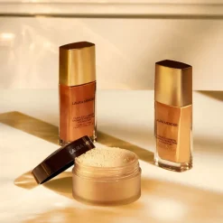 Laura Mercier Fond De Teint Fluide></noscript>Flawless Lumière Radiance Perfecting Foundation