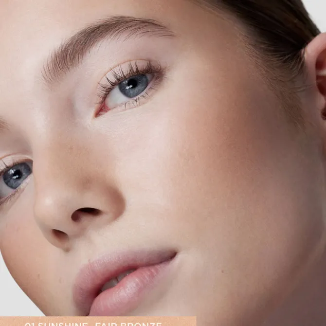 Laura Mercier Poudre Soleil & Bronzer>Tinted Moisturizer Bronzer