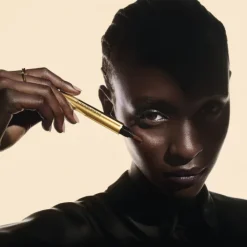 Yves Saint Laurent Enlumineur & Highlight|Anti-Cerne & Correcteur><noscript><img width=