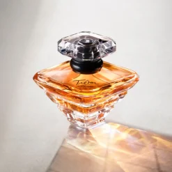 Lancome Eau De Parfum></noscript>Trésor