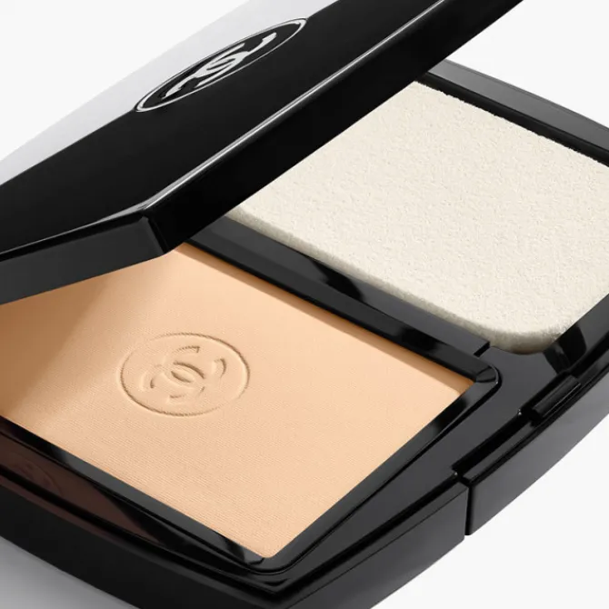 CHANEL Fond De Teint Compact>ULTRA LE TEINT
