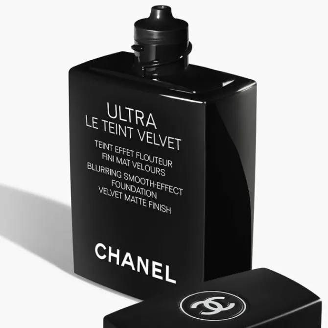 CHANEL Fond De Teint Fluide|ULTRA LE TEINT VELVET